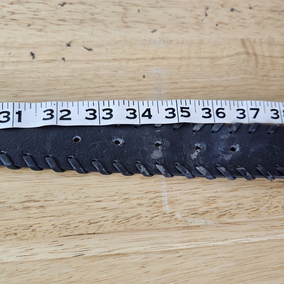 Guess Women's Logo Belt Waist Black Buckle Gold Hardware Style 939019 Medium - Picture 6 of 6